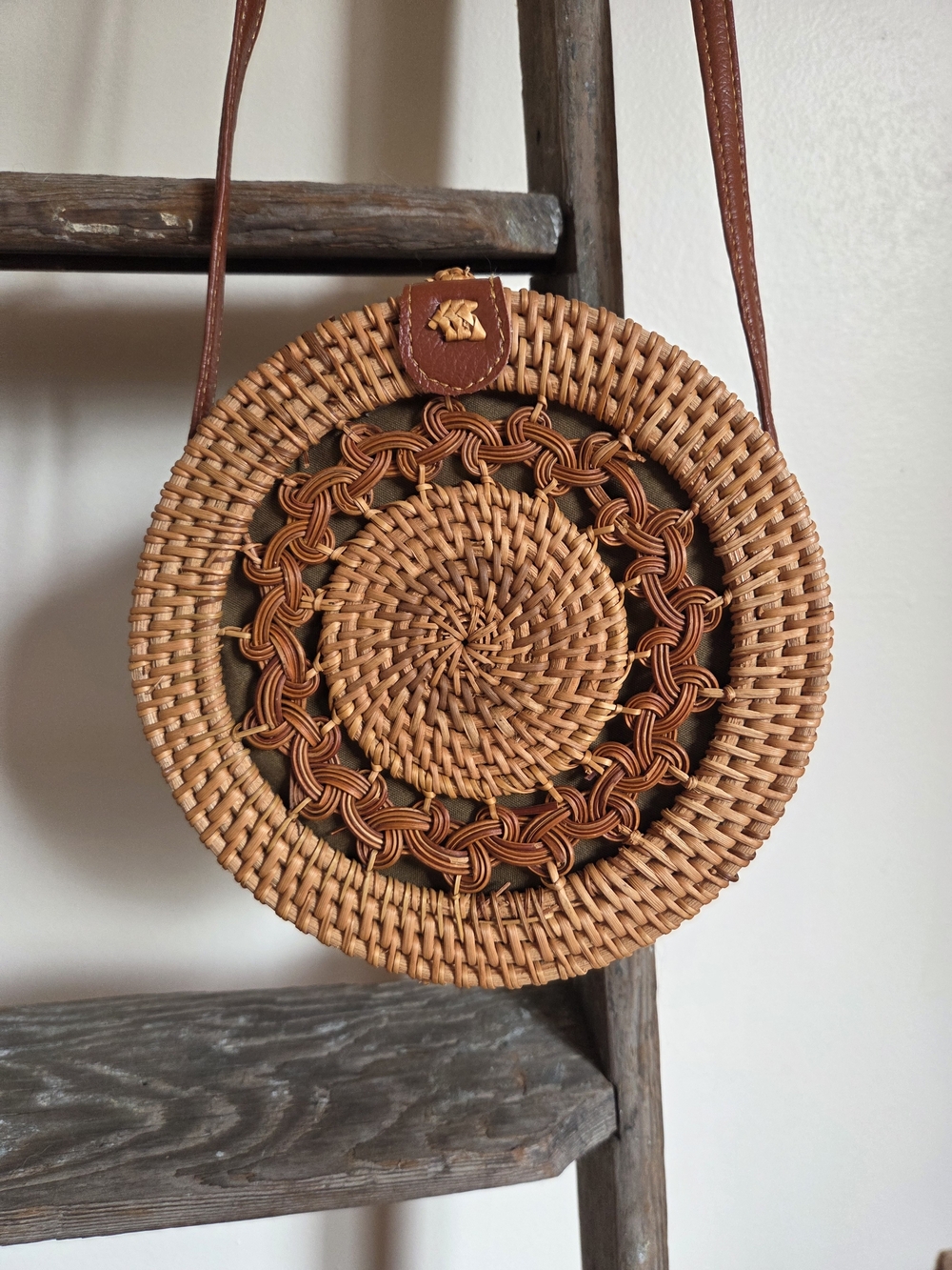 Handwoven Round Rattan Crossbody Purse - Brown